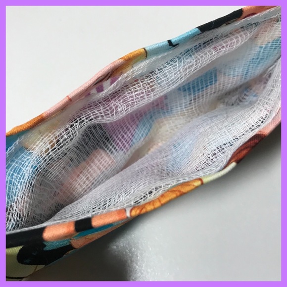 Face mask/ Face cover Small Size - Picture 4 of 8